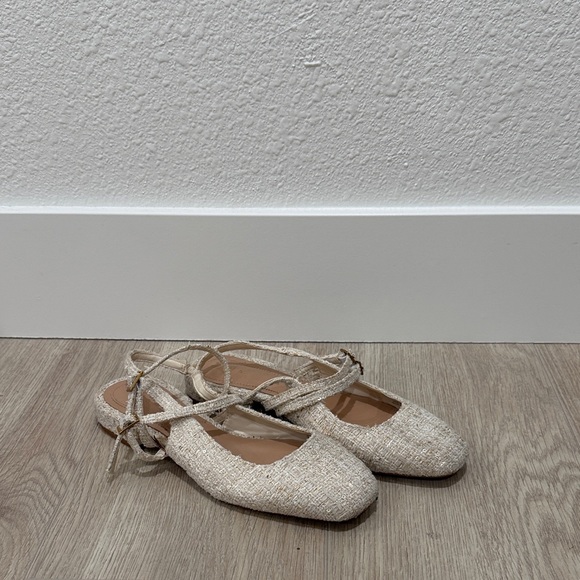 Zara Shoes - Zara slingback flats